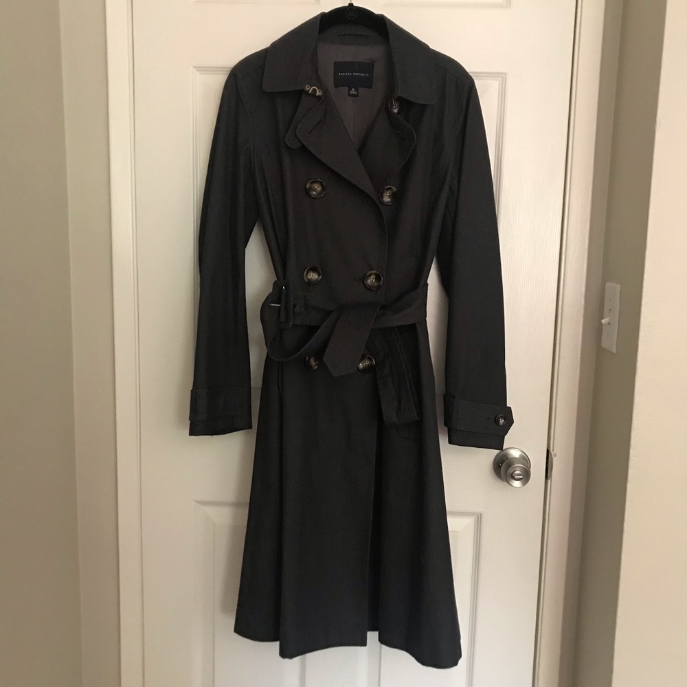 Banana Republic fitted trench coat